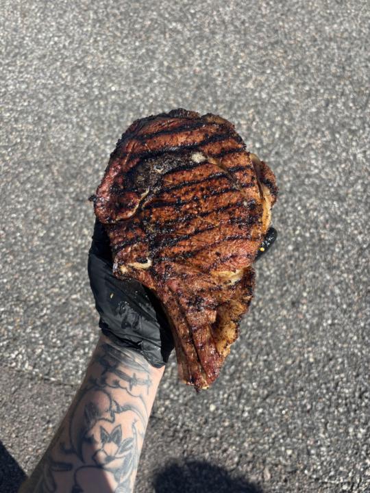 Combien de temps ça prend saisir une pièce de viande?