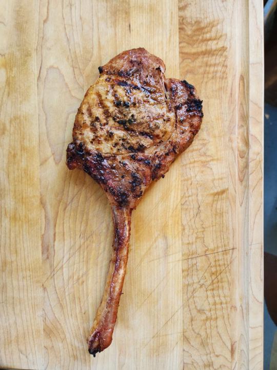 Tomahawk mais de porc