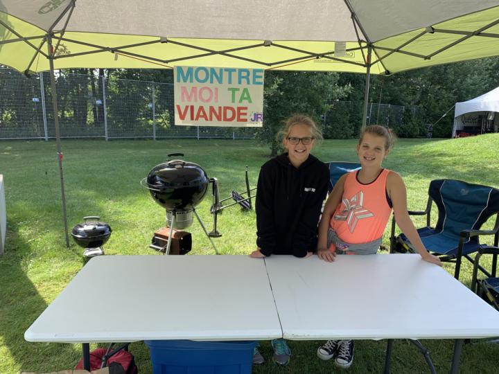 Notre première compétition à moi et ma soeur 