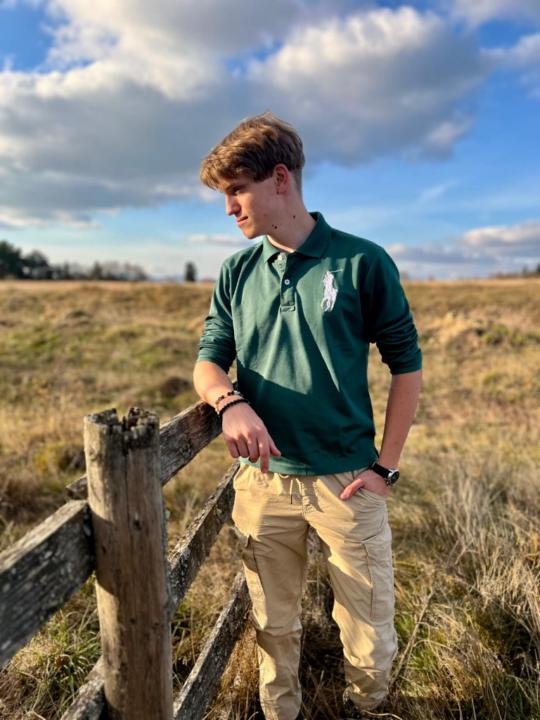 Dávid-József Péterfi