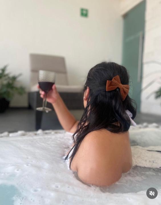 Abril Muñiz