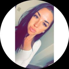 Alexandra Cross