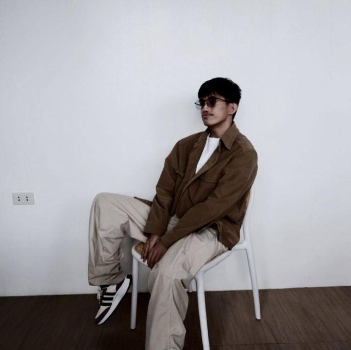 Rosh Dhennzell Mercado