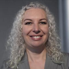 Vicky Van Zyl