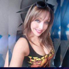 Evelyn Campos