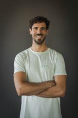 Adrian Manzano