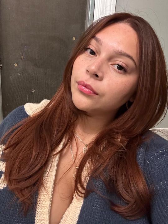 Eliz Lozano