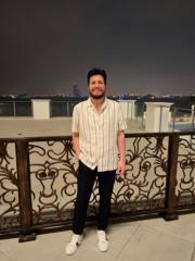 Daniel Khosrowpour