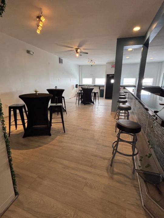 Cafe Lounge