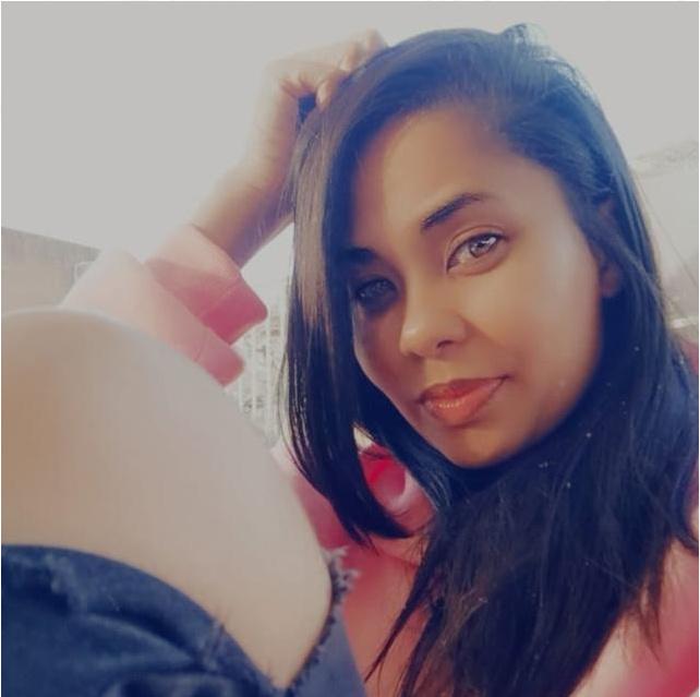 Semone Leslie