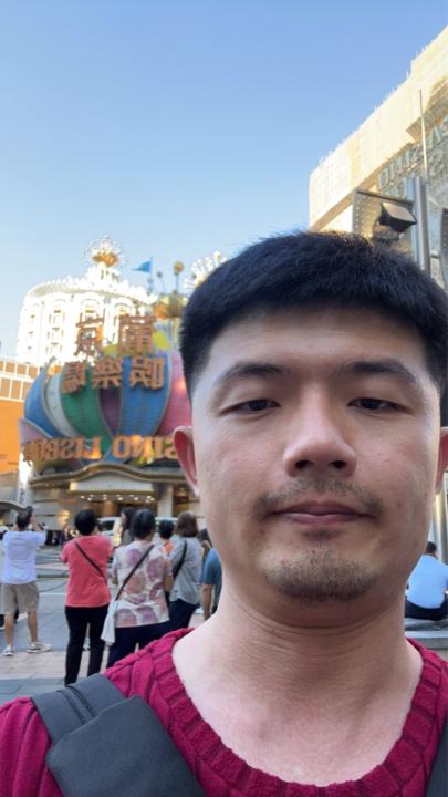 旂彰 林