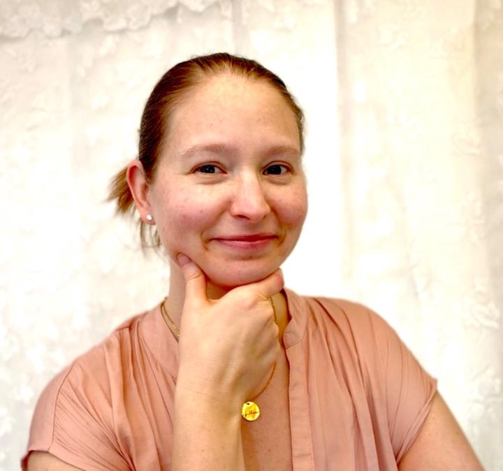 Sara Bee