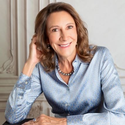 Debbie W