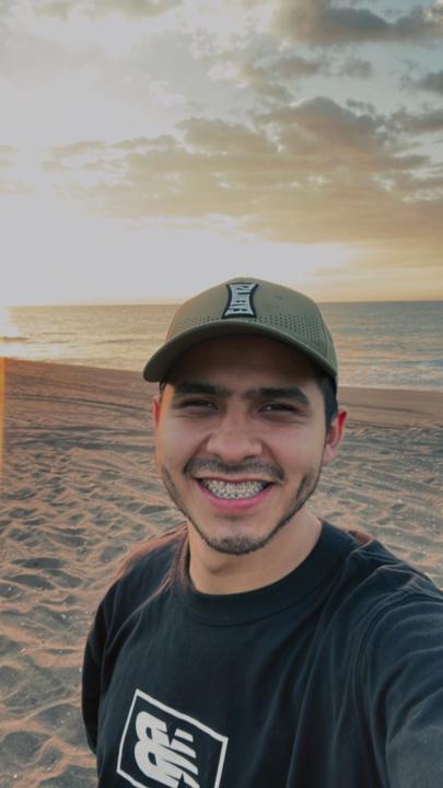 Aaron Aguilar