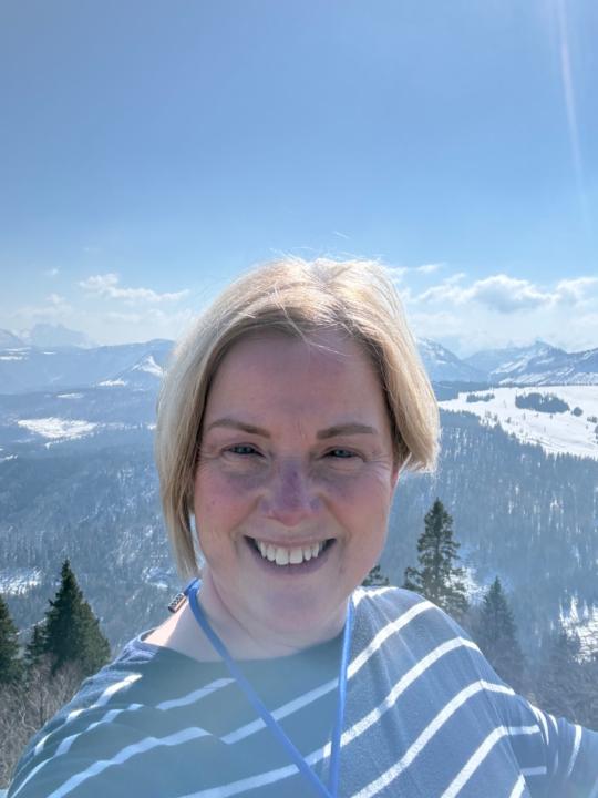 Lois Prior