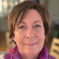 Lynette Aschenbrenner