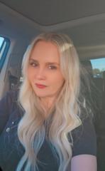 Christy Vinklarek