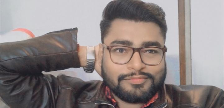 Dhruvesh Gandhi
