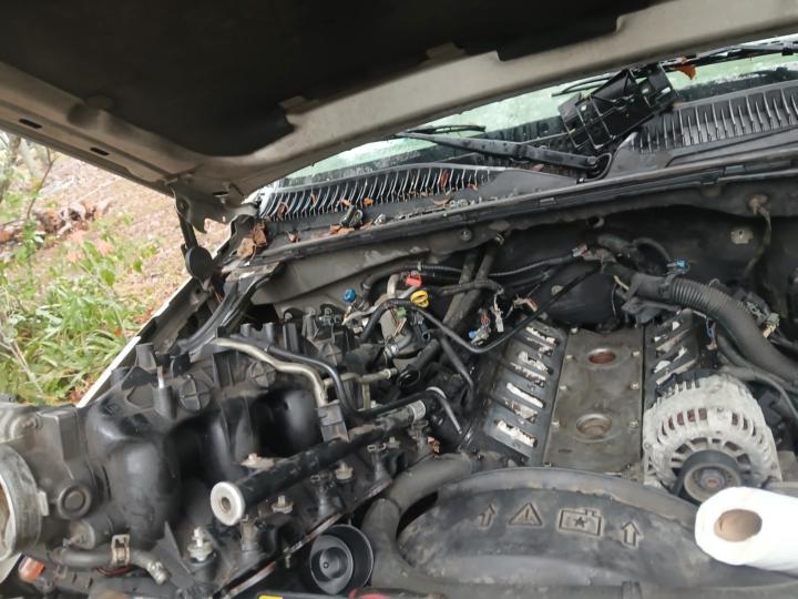 Chevy avalanche knock sensor replacement 