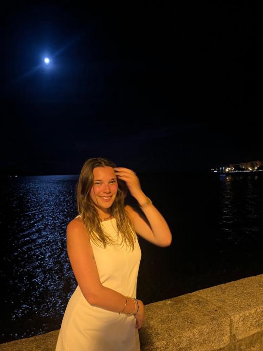 Louise Pora