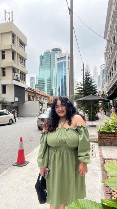 Dhea Dvan