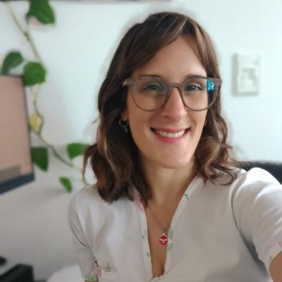 Mariana de Pausa con mar