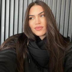 Ana Carolina Schneider
