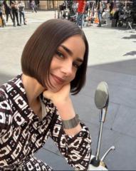 Lilyj Collins