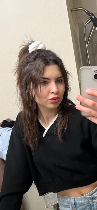Victoria V