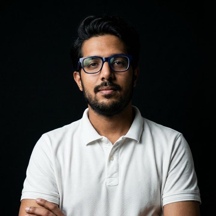 Humza Iqbal