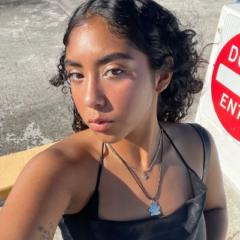 Esther Mia