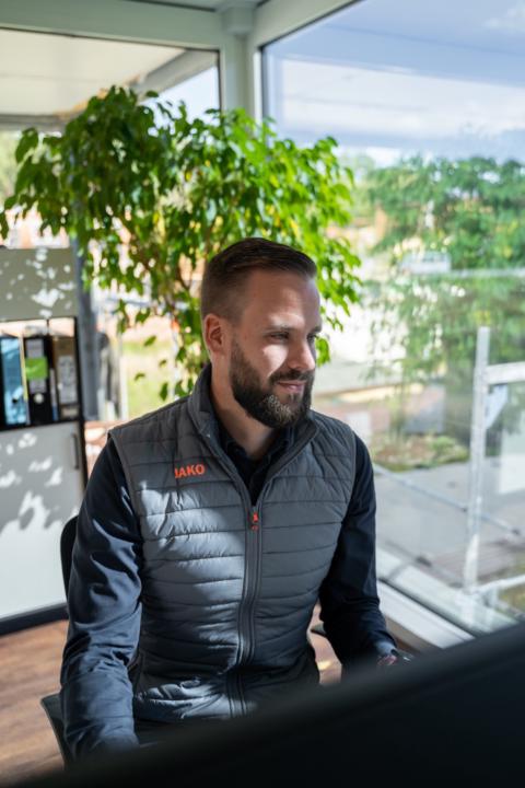 Ron Hasselt