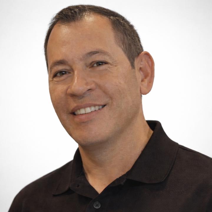 Luis Villalobos