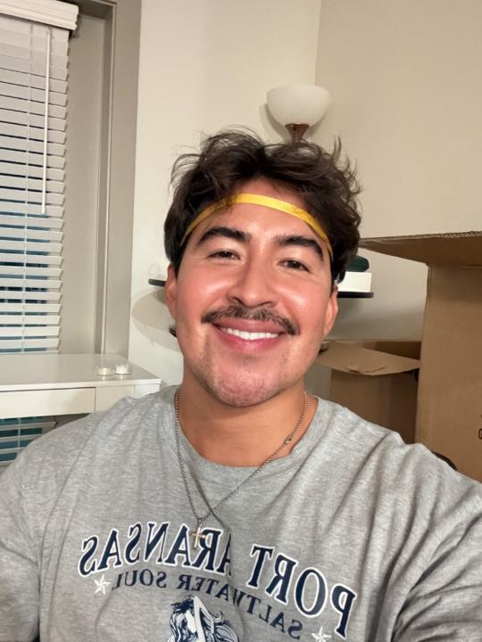 Aleks Cibrian