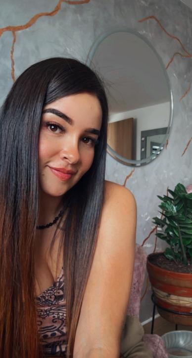 Paula Andrea Victoria