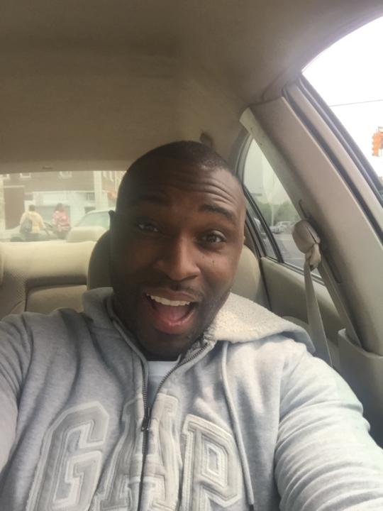 Valdi Belton