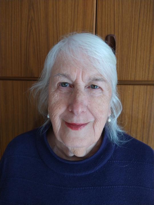 Olwen Lewis