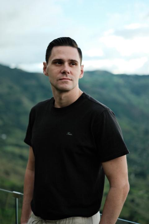 Zac Compton