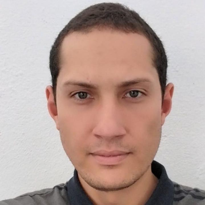 R. Tavares Pacheco