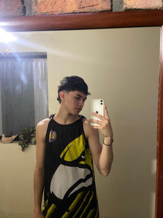 Leandro Mora