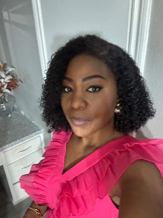 Gloria Aderobaki
