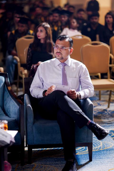 Dr Ravi Khamar
