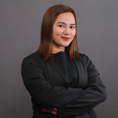 Chrissa Mae Tumlos