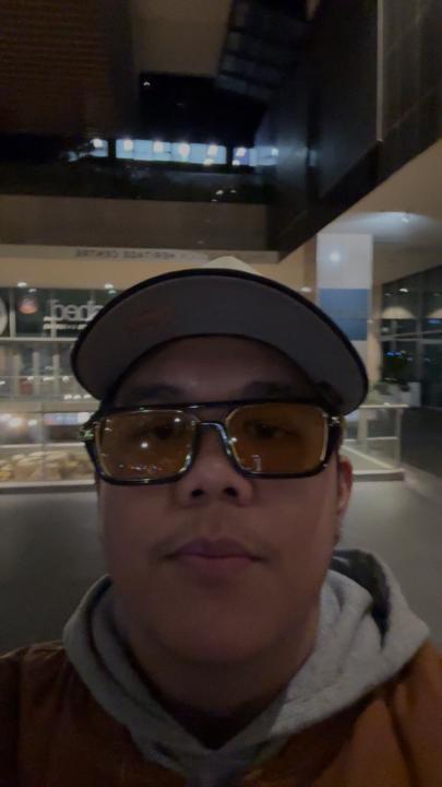 Timothy Santos