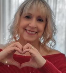 Suzi Halloran