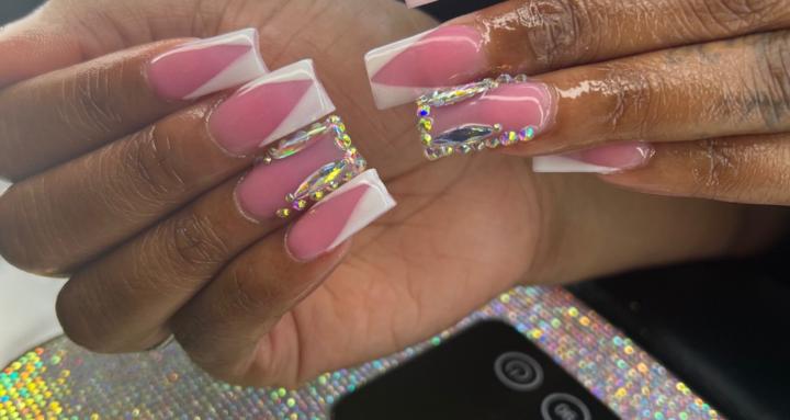 TheNailGirlies