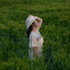Flora Ho