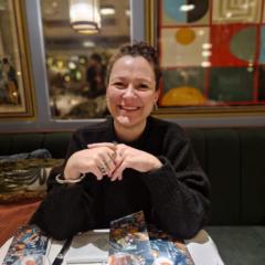 Sharona Hutton