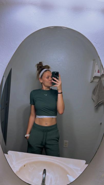 Katelyn Crosthwait