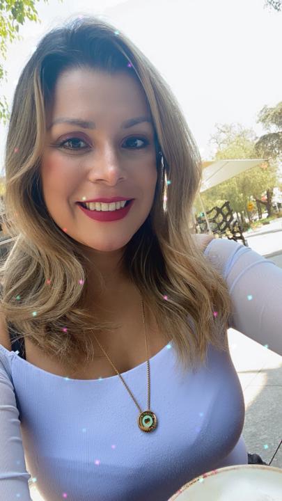 Vanessa Martínez